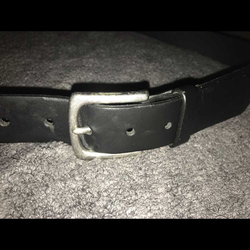 ‼️Sale Bundle & save‼️ GAP leather belt - Picture 2 of 5